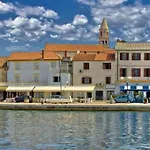 In With Terrace, Air Conditioning, Wi-fi Apartamento Biograd Na Moru