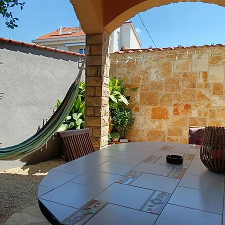 In With Terrace, Air Conditioning, Wi-fi