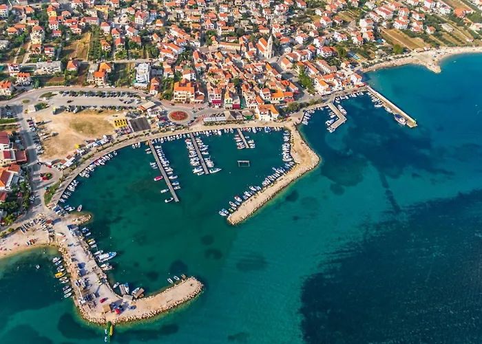 Διαμέρισμα In With Terrace, Air Conditioning, Wi-fi Biograd Na Moru