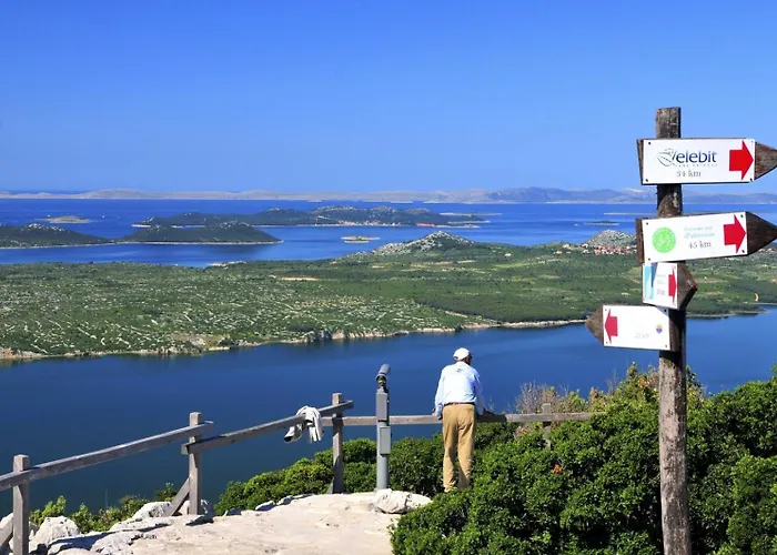 In With Terrace, Air Conditioning, Wi-fi * Biograd Na Moru