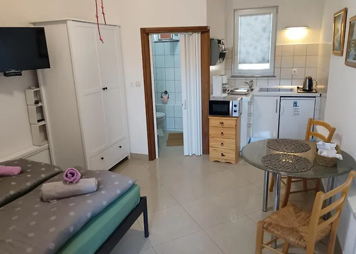 In With Terrace, Air Conditioning, Wi-fi Διαμέρισμα